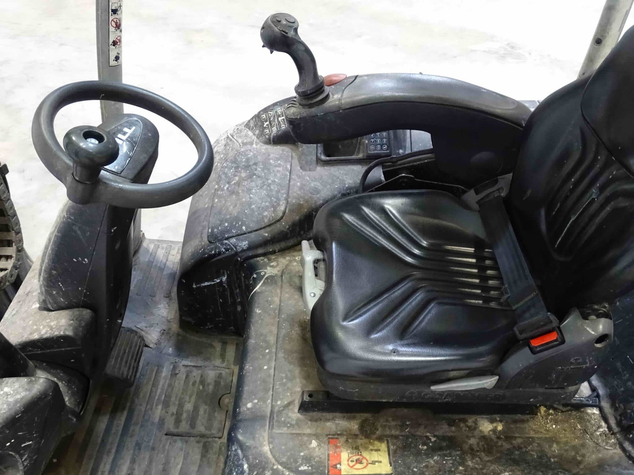 STILL RX20-20 - 电动叉车:图4 STILL RX20-20 - 电动叉车:图4