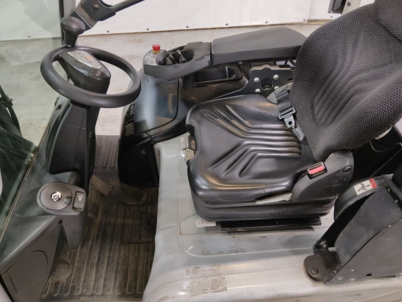 STILL RX20-20 - 电动叉车:图4 STILL RX20-20 - 电动叉车:图4