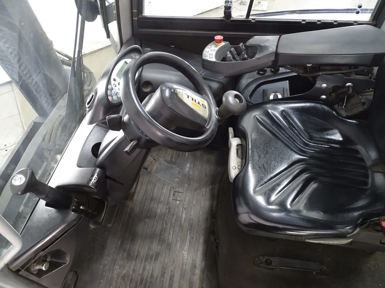 STILL RX70-70 - 柴油叉车:图3 STILL RX70-70 - 柴油叉车:图3