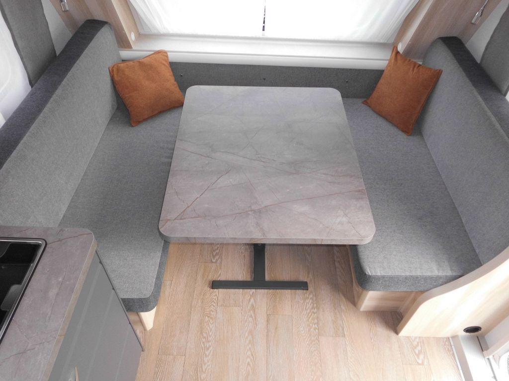 旅行拖车 Hobby De Luxe 495 WFB 2026 AUTARK Ambiente 1800kg.++:图7 旅行拖车 Hobby De Luxe 495 WFB 2026 AUTARK Ambiente 1800kg.++:图7