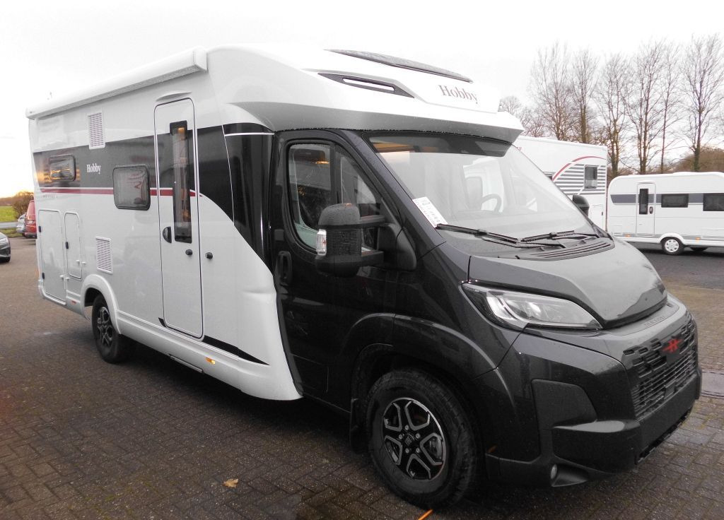 Hobby PRESTIGE T 710 GE 2026 180PS Autom. Voll LED +++ - 半集成房车:图1 Hobby PRESTIGE T 710 GE 2026 180PS Autom. Voll LED +++ - 半集成房车:图1