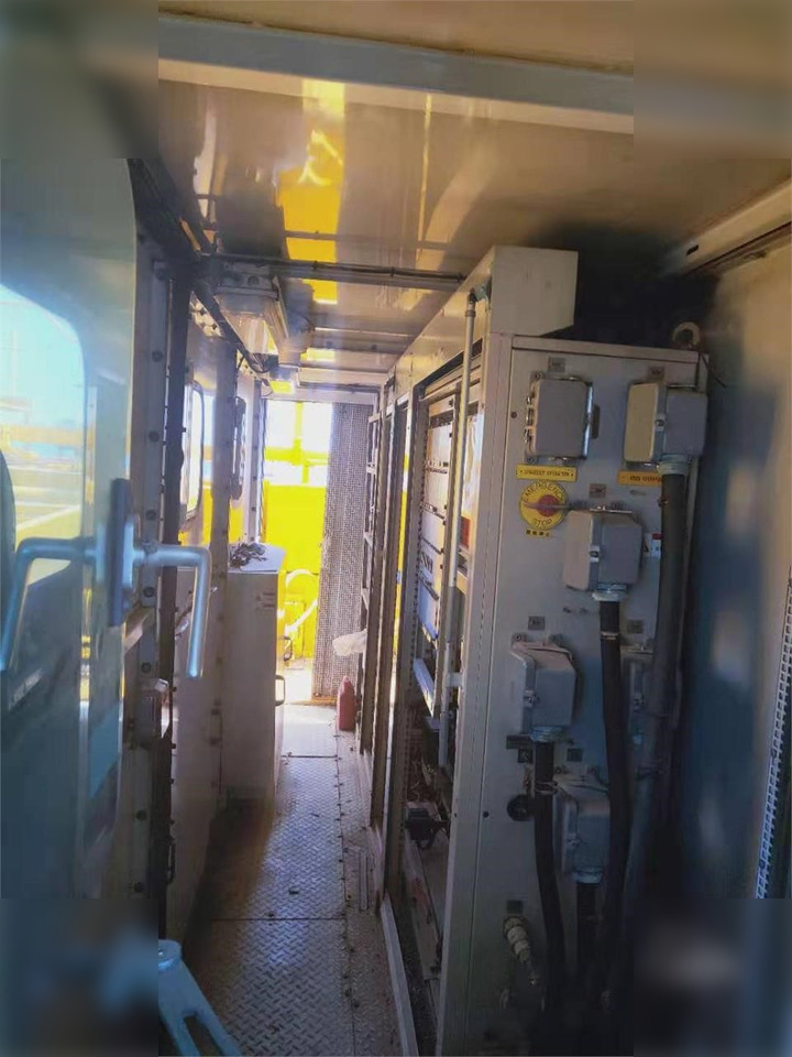 1994 LIEBHERR LHM1200HD - 快速架设起重机:图4 1994 LIEBHERR LHM1200HD - 快速架设起重机:图4