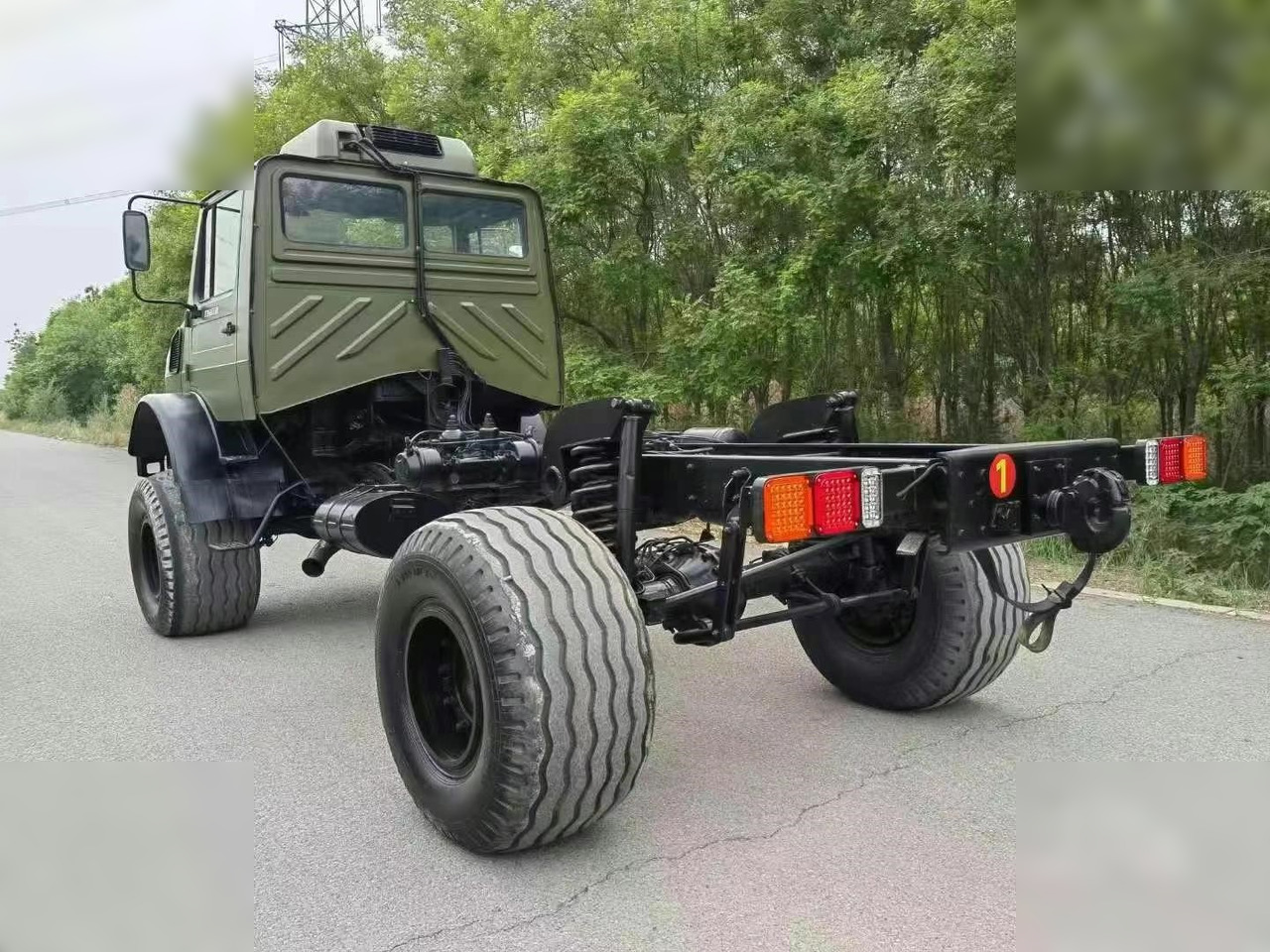 1995 MERCEDES-BENZ UNIMOG 2150 - 驾驶室底盘卡车:图2 1995 MERCEDES-BENZ UNIMOG 2150 - 驾驶室底盘卡车:图2