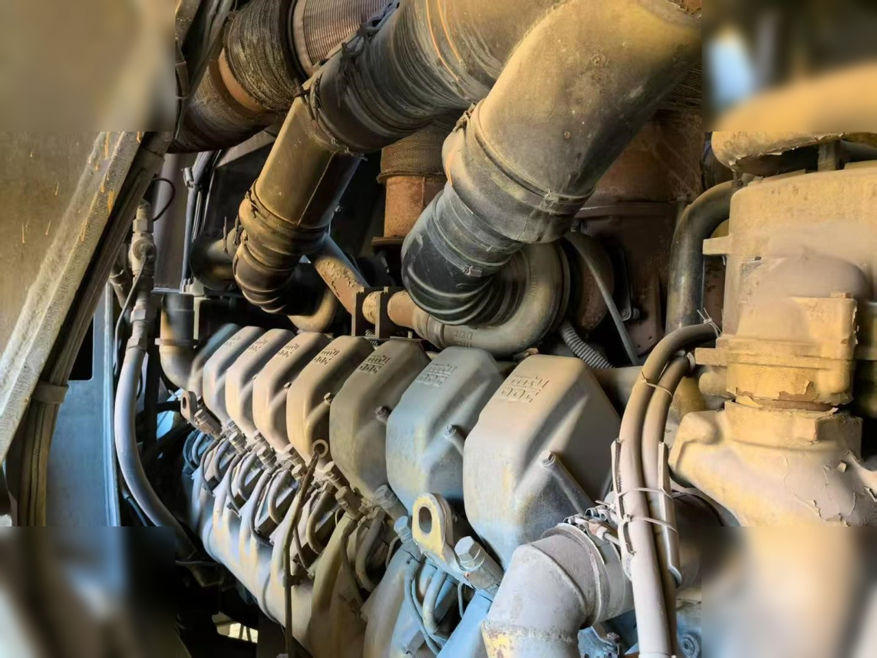 2009 BELAZ 75302 - 未铰接自卸车/ 运石车:图5 2009 BELAZ 75302 - 未铰接自卸车/ 运石车:图5