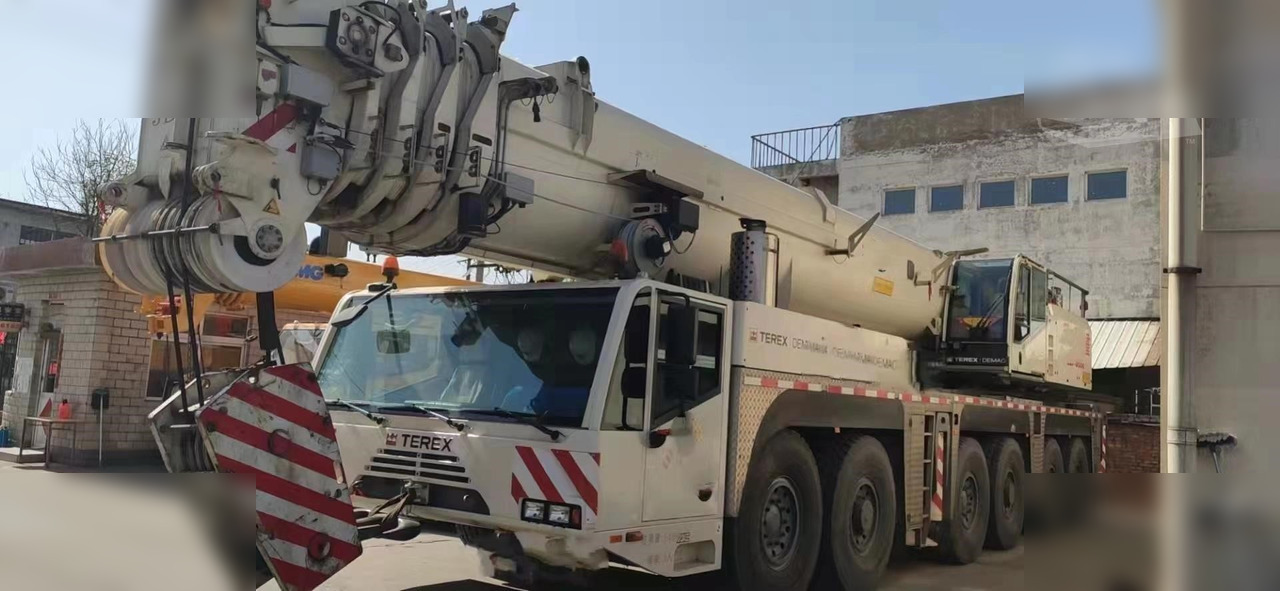 2009 DEMAG AC 350-1 - 全地形起重机:图1 2009 DEMAG AC 350-1 - 全地形起重机:图1