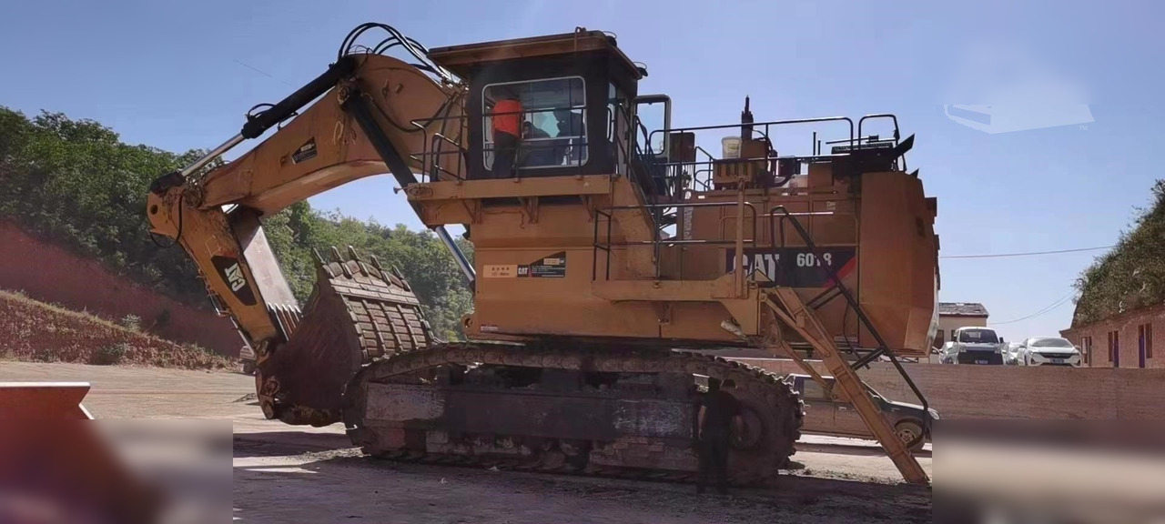 2013 CATERPILLAR 6018 - 履带式挖掘机:图5 2013 CATERPILLAR 6018 - 履带式挖掘机:图5