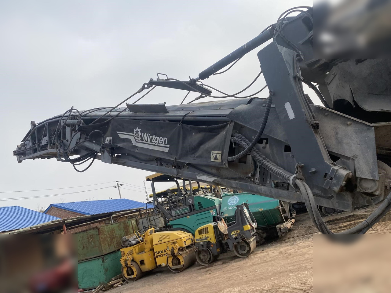 2013 WIRTGEN W2000 - 冷铣刨机:图4 2013 WIRTGEN W2000 - 冷铣刨机:图4