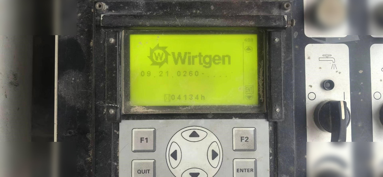 2013 WIRTGEN W2100 - 冷铣刨机:图2 2013 WIRTGEN W2100 - 冷铣刨机:图2