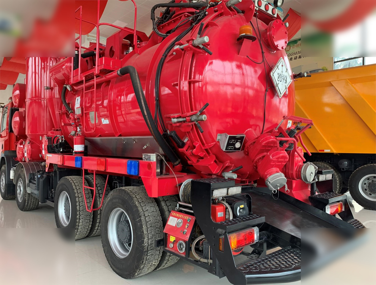 2016 PRESVAC 3150 - 真空车:图3 2016 PRESVAC 3150 - 真空车:图3