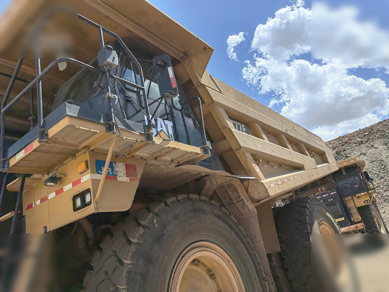 2018 CATERPILLAR 777E - 未铰接自卸车/ 运石车:图3 2018 CATERPILLAR 777E - 未铰接自卸车/ 运石车:图3