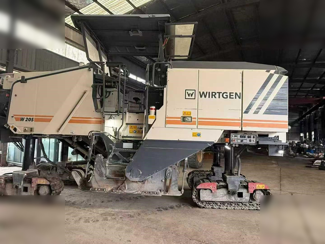 2021 WIRTGEN W205 - 冷铣刨机:图1 2021 WIRTGEN W205 - 冷铣刨机:图1