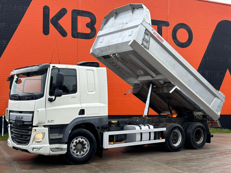 DAF CF 440 6x2 BOX L=5620 mm - 翻斗车:图2 DAF CF 440 6x2 BOX L=5620 mm - 翻斗车:图2