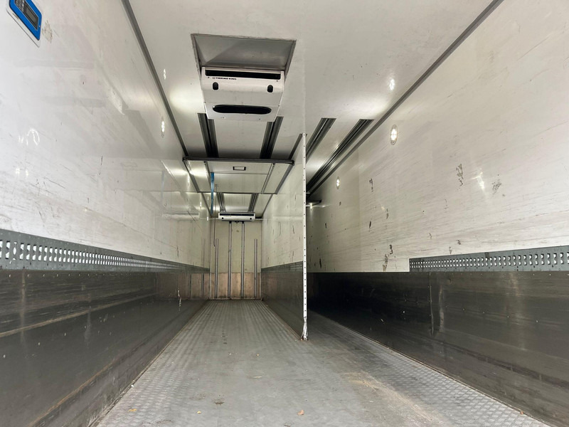 封闭厢式半拖车 HFR SK20 BOX L=13450 mm：图9