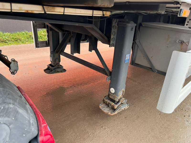 封闭厢式半拖车 HFR SK20 BOX L=13450 mm：图14