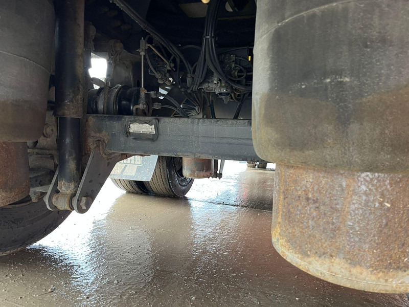 封闭厢式半拖车 HFR SK20 BOX L=13450 mm：图17