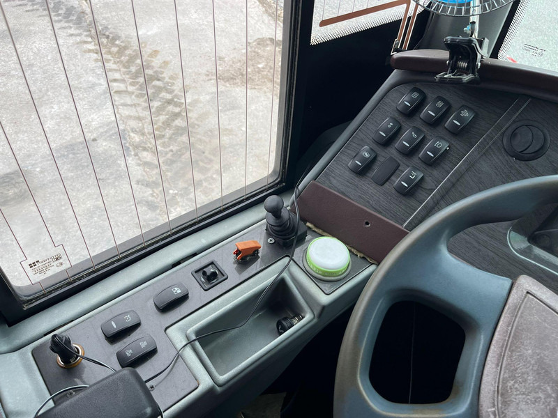 长途客车 Isuzu Visigo 4x2 EURO 6 / 41 SEATS / AC：图12