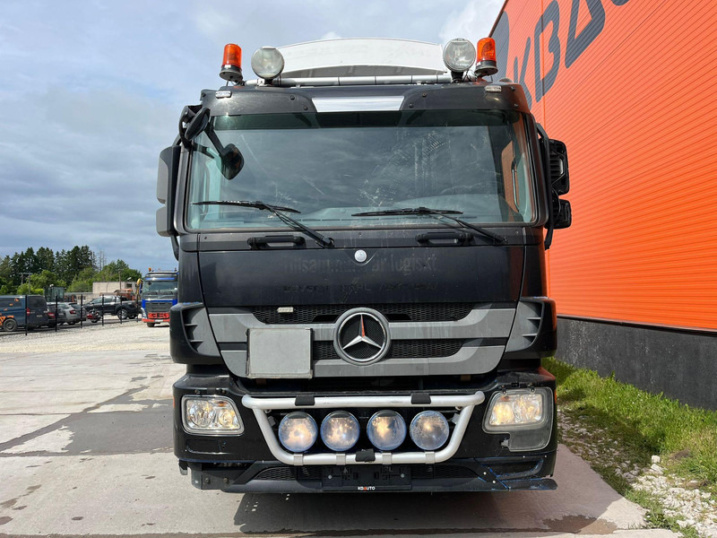 Mercedes-Benz Actros 2536 6x2*4 PK18002 / BOX L=6965 mm - 栏板式/ 平板卡车, 起重车:图2 Mercedes-Benz Actros 2536 6x2*4 PK18002 / BOX L=6965 mm - 栏板式/ 平板卡车, 起重车:图2