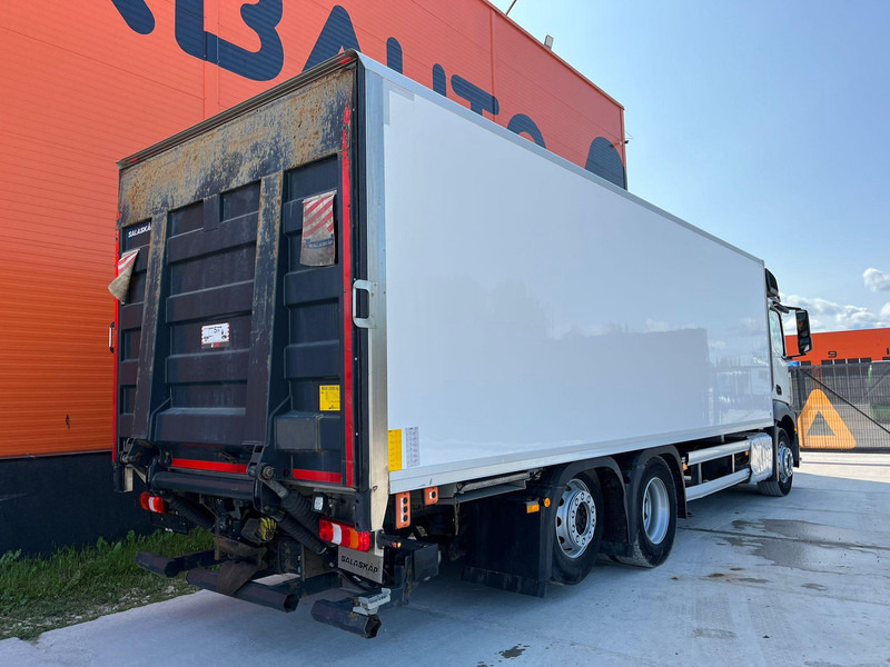 Mercedes-Benz Actros 2545 6x2 BOX L=7526 mm - 厢式卡车:图5 Mercedes-Benz Actros 2545 6x2 BOX L=7526 mm - 厢式卡车:图5