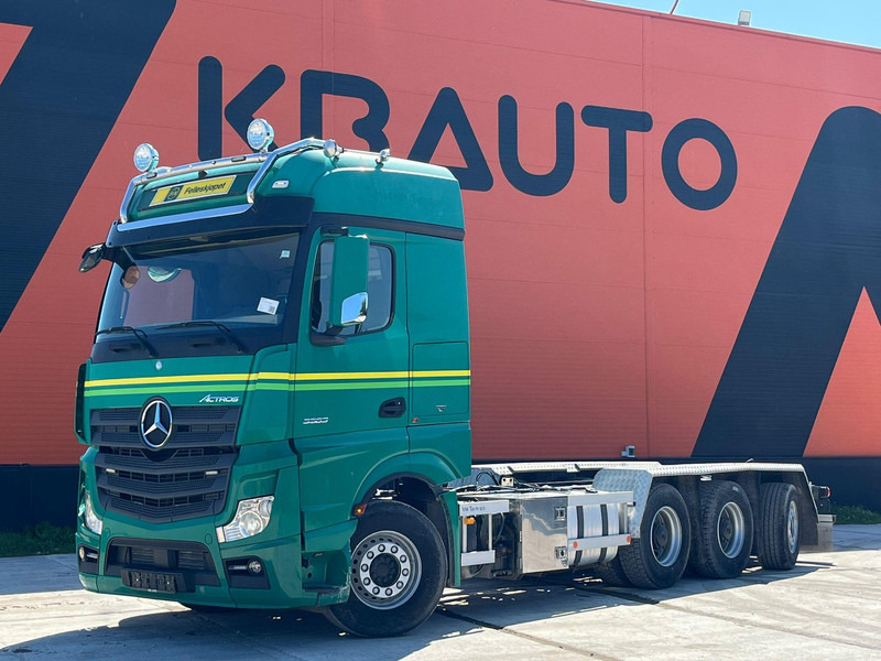 Mercedes-Benz Actros 3563 8x4*4 RETARDER / CHASSIS L=7358 mm - 驾驶室底盘卡车:图1 Mercedes-Benz Actros 3563 8x4*4 RETARDER / CHASSIS L=7358 mm - 驾驶室底盘卡车:图1