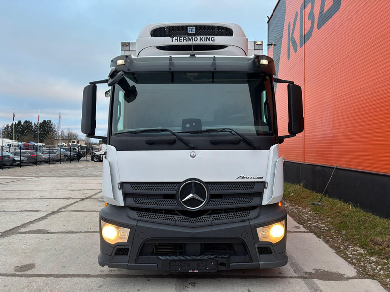 Mercedes-Benz Antos 1830 4x2 THERMOKING T-1200R / BOX L=8501 mm - 冷藏车:图3 Mercedes-Benz Antos 1830 4x2 THERMOKING T-1200R / BOX L=8501 mm - 冷藏车:图3