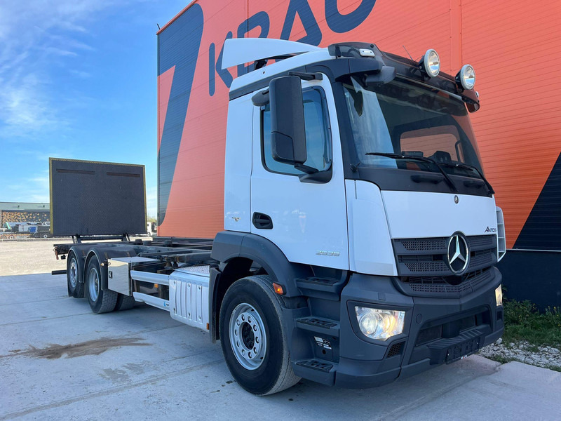 Mercedes-Benz Antos 2535 6x2*4 CHASSIS L=7788 mm - 集装箱运输车/ 可拆卸车身的卡车:图4 Mercedes-Benz Antos 2535 6x2*4 CHASSIS L=7788 mm - 集装箱运输车/ 可拆卸车身的卡车:图4