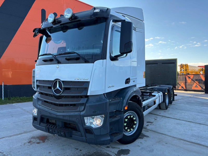 Mercedes-Benz Antos 2545 6x2 RETARDER / CHASSIS L=7812 mm - 驾驶室底盘卡车:图2 Mercedes-Benz Antos 2545 6x2 RETARDER / CHASSIS L=7812 mm - 驾驶室底盘卡车:图2
