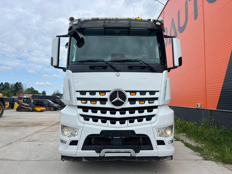 Mercedes-Benz Arocs 2542 6x2*4 JOAB 20 ton / L=5400 mm - 吊钩升降车:图3 Mercedes-Benz Arocs 2542 6x2*4 JOAB 20 ton / L=5400 mm - 吊钩升降车:图3