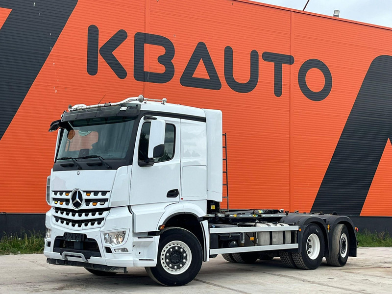 Mercedes-Benz Arocs 2542 6x2*4 JOAB 20 ton / L=5400 mm - 吊钩升降车:图1 Mercedes-Benz Arocs 2542 6x2*4 JOAB 20 ton / L=5400 mm - 吊钩升降车:图1