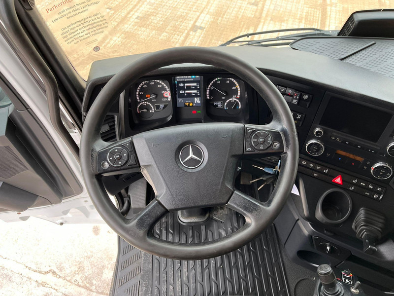 吊钩升降车, 起重车 Mercedes-Benz Arocs 3242 8x4 PK22002 / RETARDER / SNOW PLOW EQUIPMENT / GRAPPLE：图18
