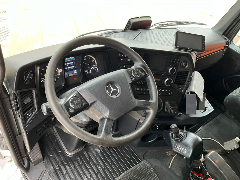 吊钩升降车, 起重车 Mercedes-Benz Arocs 3242 8x4 PK22002 / RETARDER / SNOW PLOW EQUIPMENT / GRAPPLE：图17
