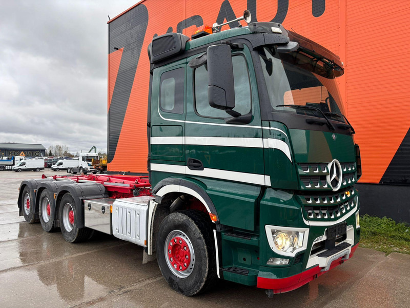 Mercedes-Benz Arocs 3251 8x4*4 JOAB L24 - 24 ton / L=5800 mm - 吊钩升降车:图4 Mercedes-Benz Arocs 3251 8x4*4 JOAB L24 - 24 ton / L=5800 mm - 吊钩升降车:图4