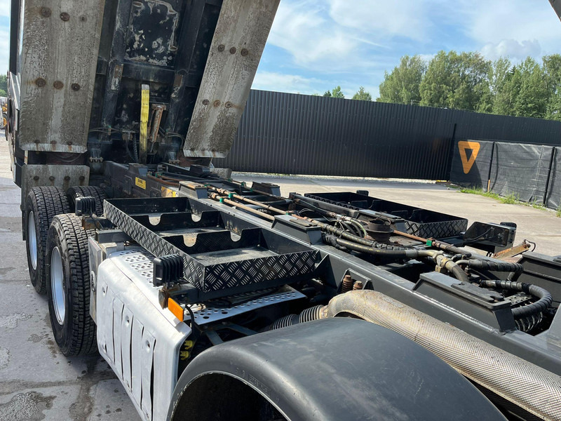翻斗车 Mercedes-Benz Arocs 3253 8x4 2019：图15