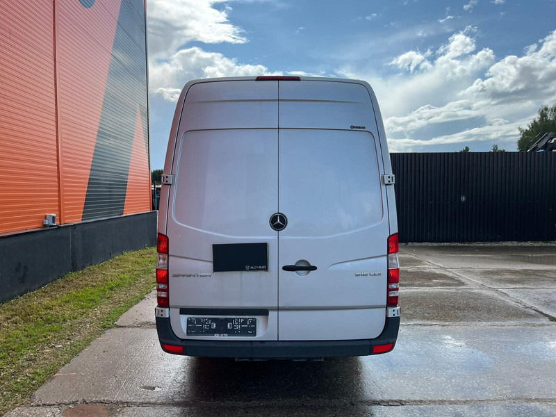 Mercedes-Benz Sprinter 516 CDI 19 +1 SEATS / DRIVER AC - 小型巴士, 小型客车:图5 Mercedes-Benz Sprinter 516 CDI 19 +1 SEATS / DRIVER AC - 小型巴士, 小型客车:图5