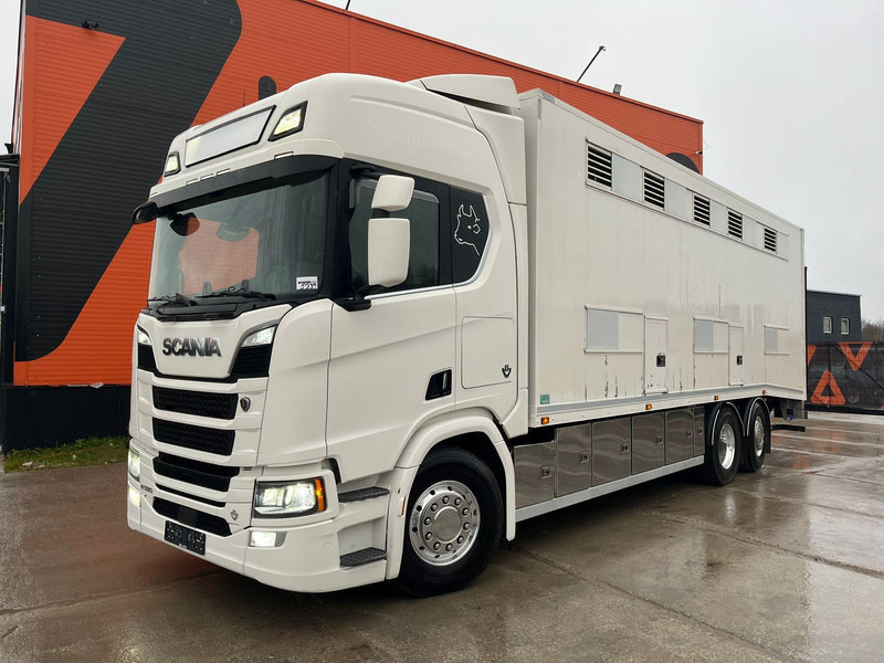 Scania R 580 6x2*4 RETARDER / BOX L=8168 mm - 牲畜运输车:图2 Scania R 580 6x2*4 RETARDER / BOX L=8168 mm - 牲畜运输车:图2