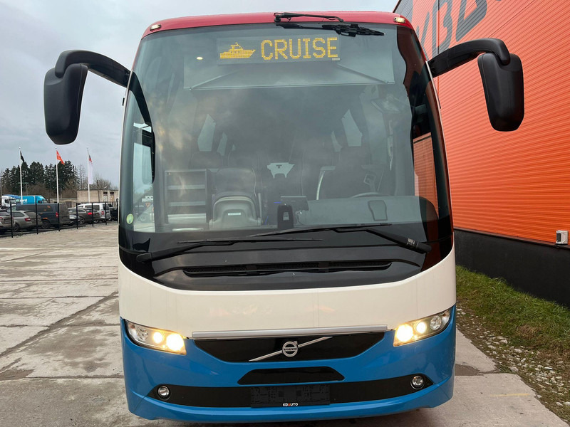 Volvo B11R 9900 6x2*4 58 SEATS / AC / AUXILIARY HEATING / WC - 长途客车:图2 Volvo B11R 9900 6x2*4 58 SEATS / AC / AUXILIARY HEATING / WC - 长途客车:图2