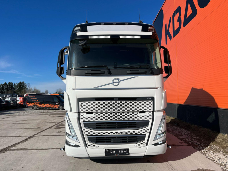 Volvo FH 500 6x2 GLOBE XL / RETARDER / DOUBLE BOGIE - 牵引车:图3 Volvo FH 500 6x2 GLOBE XL / RETARDER / DOUBLE BOGIE - 牵引车:图3