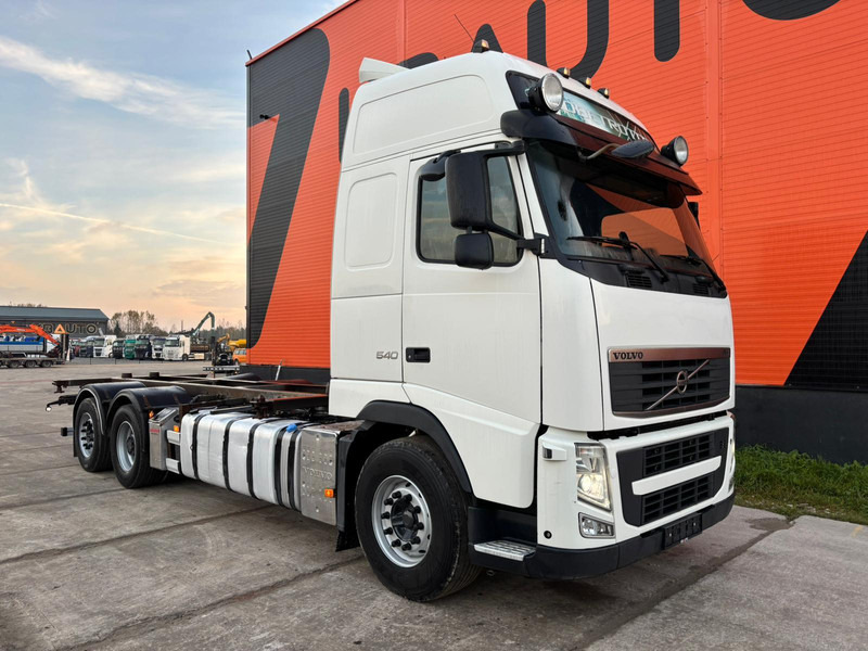 Volvo FH 540 6x2 LOW CHECKED MILEAGE ! / RETARDER / CHASSIS L=6975 mm - 驾驶室底盘卡车:图4 Volvo FH 540 6x2 LOW CHECKED MILEAGE ! / RETARDER / CHASSIS L=6975 mm - 驾驶室底盘卡车:图4