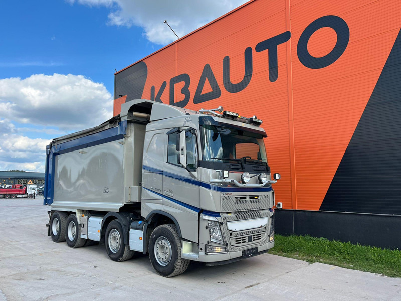 Volvo FH 540 8x4 HYDRAULIC TENT / RETARDER / TANDEM AXLE LIFT - 翻斗车:图4 Volvo FH 540 8x4 HYDRAULIC TENT / RETARDER / TANDEM AXLE LIFT - 翻斗车:图4