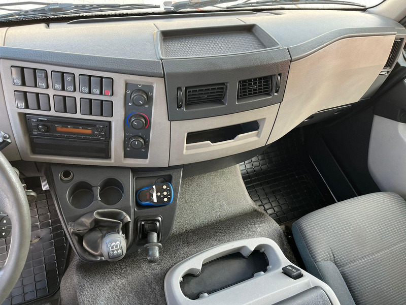 冷藏车 Volvo FL 240 4x2 SUPRA 750 / BOX L=7188 mm / 3 & 7 GEAR FAILURE：图19