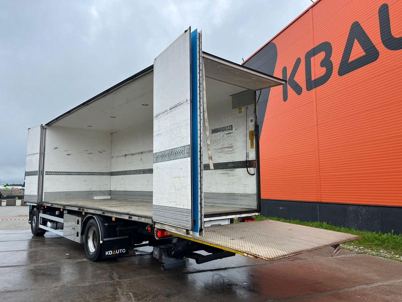 厢式卡车 Volvo FM 330 4x2 BOX L=7694 mm：图13