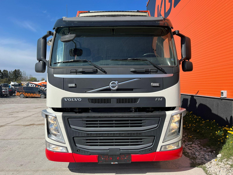 Volvo FM 460 8x2*6 HIAB 302E-6 / PLATFORM L=6721 mm - 栏板式/ 平板卡车, 起重车:图3 Volvo FM 460 8x2*6 HIAB 302E-6 / PLATFORM L=6721 mm - 栏板式/ 平板卡车, 起重车:图3