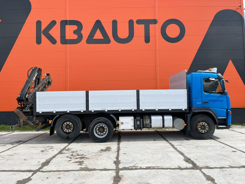 Volvo FM 9 300 6x2*4 HIAB 085D-3 / PLATFORM L=6320 mm - 栏板式/ 平板卡车, 起重车:图5 Volvo FM 9 300 6x2*4 HIAB 085D-3 / PLATFORM L=6320 mm - 栏板式/ 平板卡车, 起重车:图5