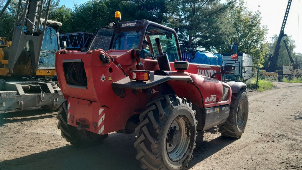 MANITOU MT 1235S - 伸缩臂轮式装载机:图4 MANITOU MT 1235S - 伸缩臂轮式装载机:图4