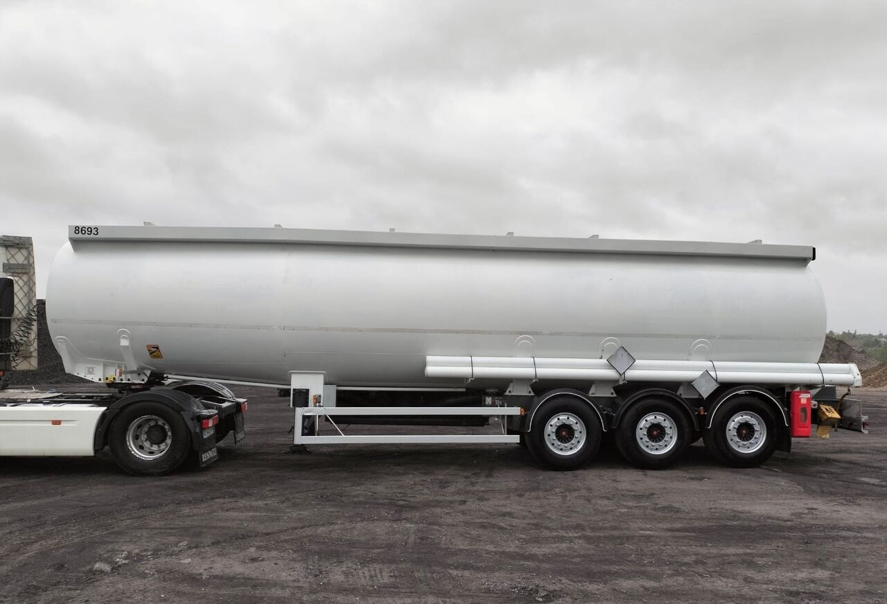 Magyar - 液罐半拖车:图2 Magyar - 液罐半拖车:图2