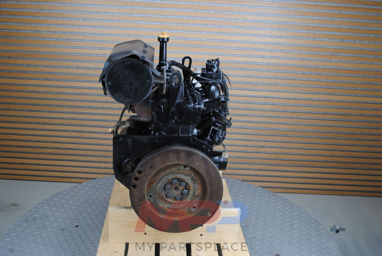 Yanmar Yanmar 3TN84 - 发动机:图3 Yanmar Yanmar 3TN84 - 发动机:图3