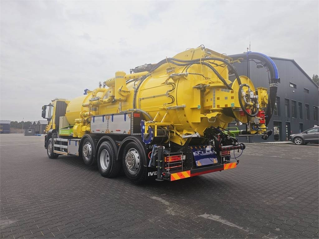 Iveco RAVO WUKO FOR CHANNEL CLEANING druck saug kanal  - 真空车:图5 Iveco RAVO WUKO FOR CHANNEL CLEANING druck saug kanal  - 真空车:图5