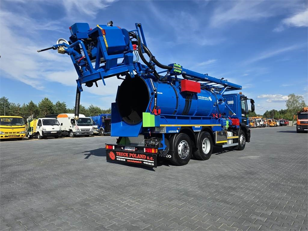 Iveco WUKO MULLER KOMBI FOR CHANNEL CLEANING - 真空车:图1 Iveco WUKO MULLER KOMBI FOR CHANNEL CLEANING - 真空车:图1