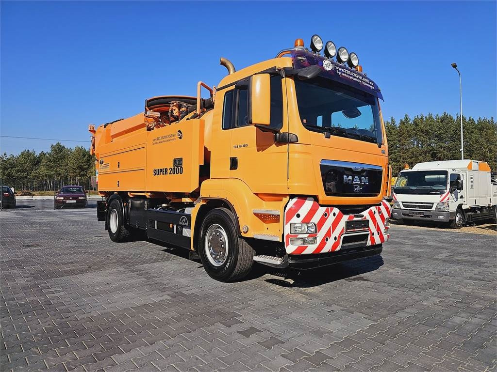 MAN SUPER 2000 4x2 WUKO RECYKLING for collecting liqui - 市政/ 专用车辆:图2 MAN SUPER 2000 4x2 WUKO RECYKLING for collecting liqui - 市政/ 专用车辆:图2