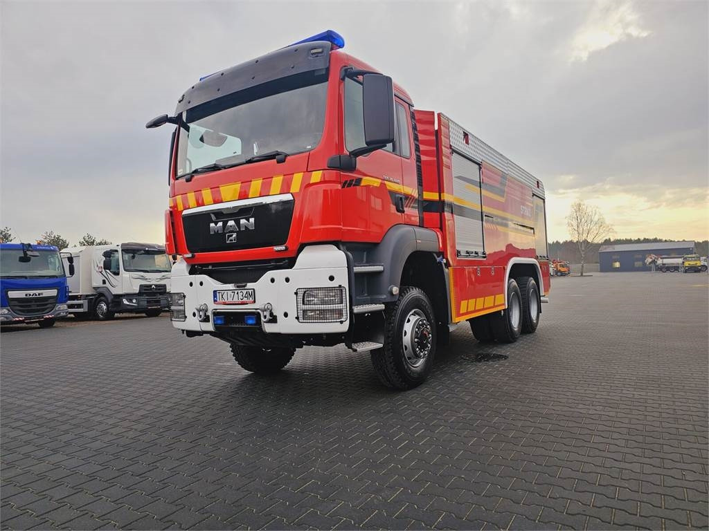 MAN TGS 26.440 6x6 9500 l water + 950 foam Stolarczyk - 消防车:图1 MAN TGS 26.440 6x6 9500 l water + 950 foam Stolarczyk - 消防车:图1