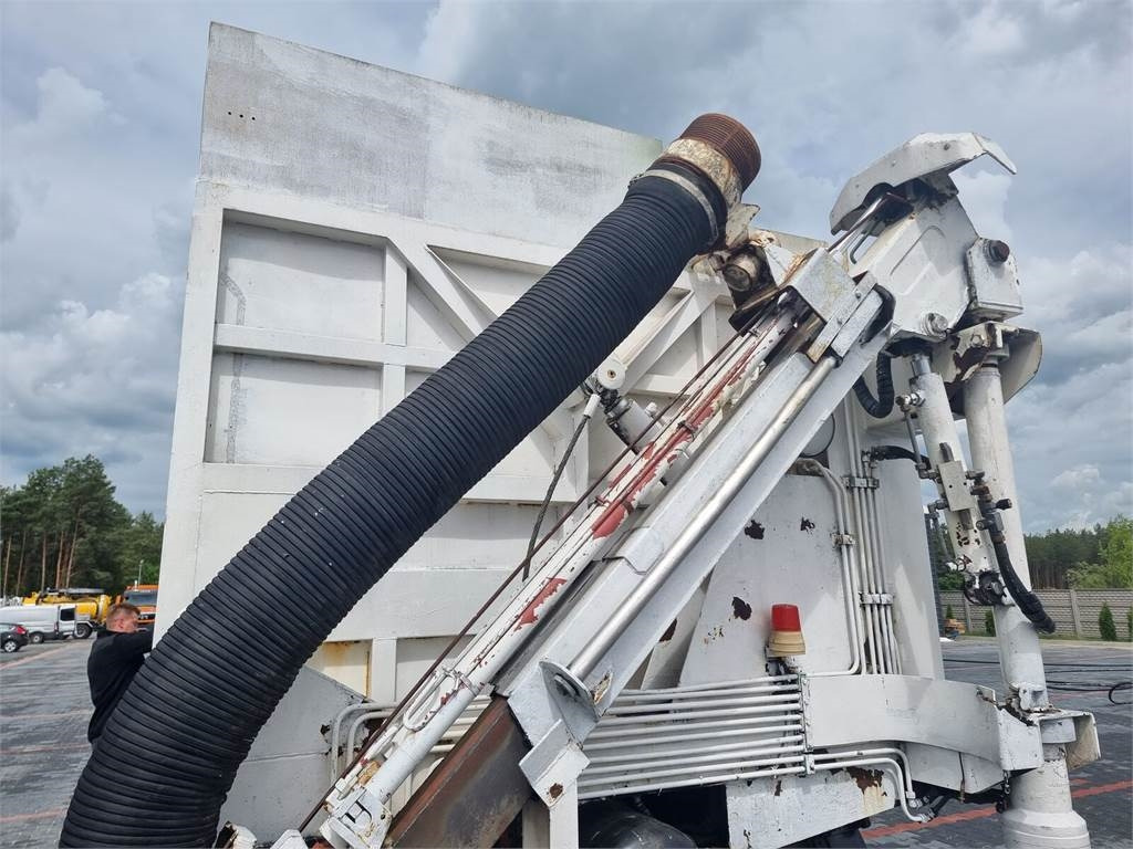 真空车 MAN VMB VESTA MTS Saugbagger vacuum cleaner excavator:图10 真空车 MAN VMB VESTA MTS Saugbagger vacuum cleaner excavator:图10